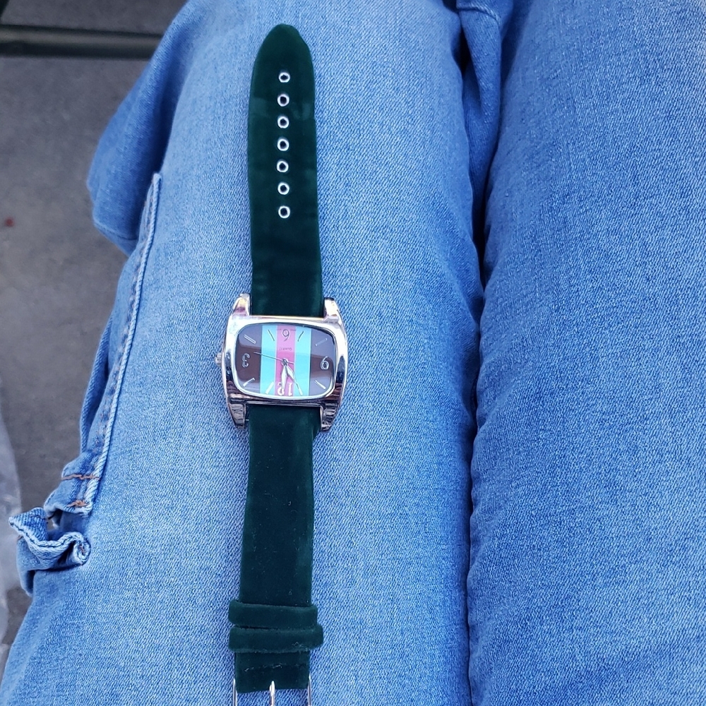 Green Velvet Strap Watch
